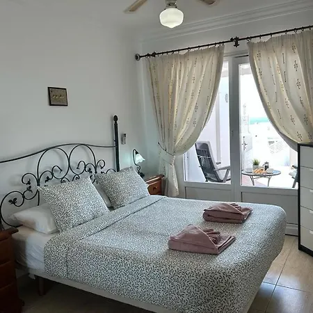 2 Bedroom In Puerto Del Carmen *